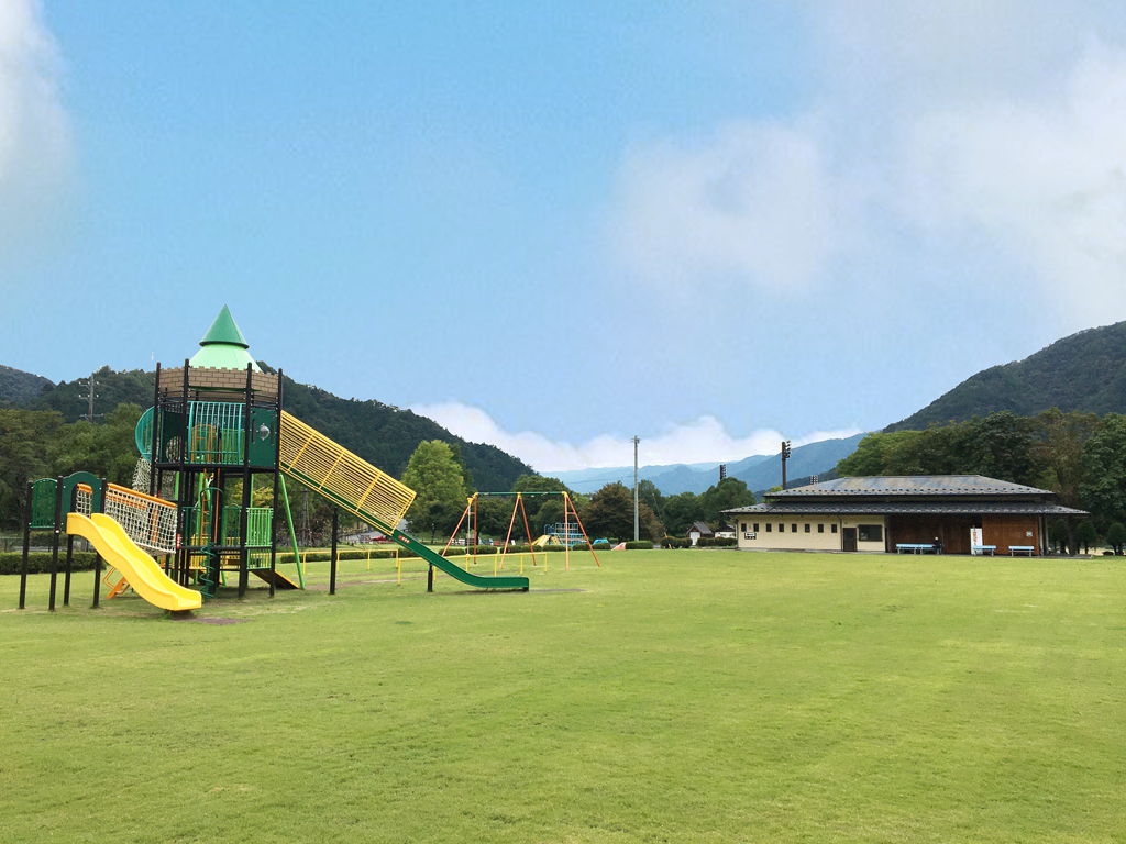 大桑村スポーツ公園