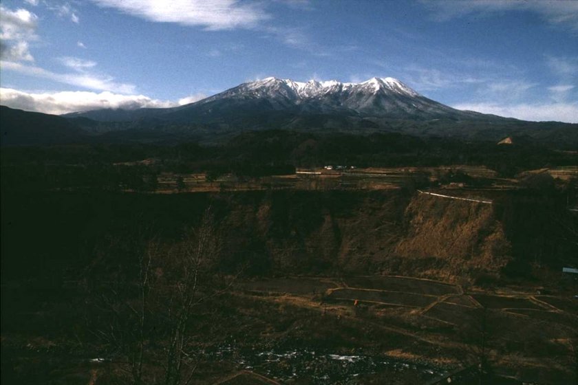木曽御嶽山（11月）